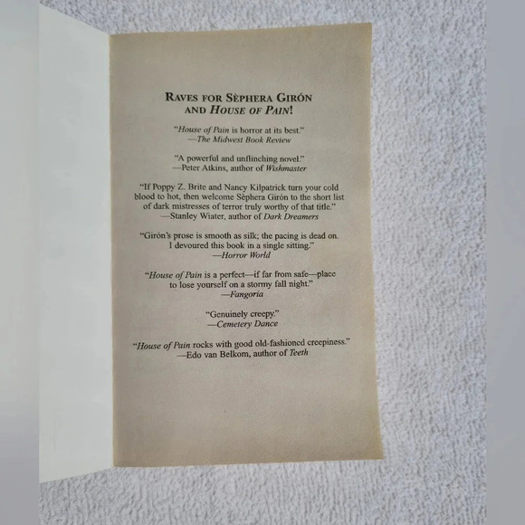 The Birds and the Bees Paperback OOP signed - Picture 2 of 7